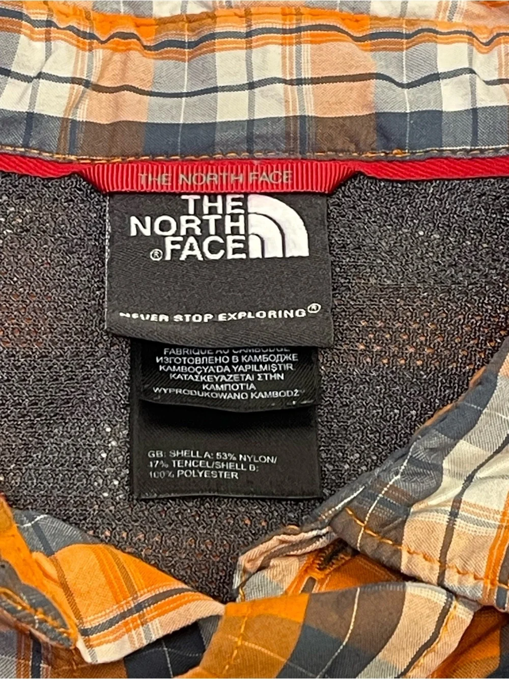 The North Face Men’s M Regular Plaid Short Sleeve Button-Up Point Collar Pockets